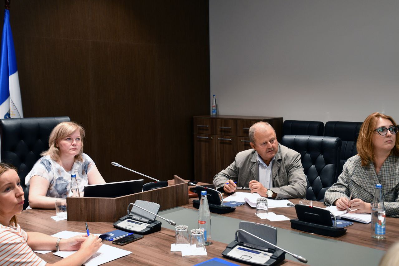 По поручению депутатского корпуса Счетная палата провела проверку финансового обеспечения выполнения госзаданий, утвержденных минприроды Новгородской области
