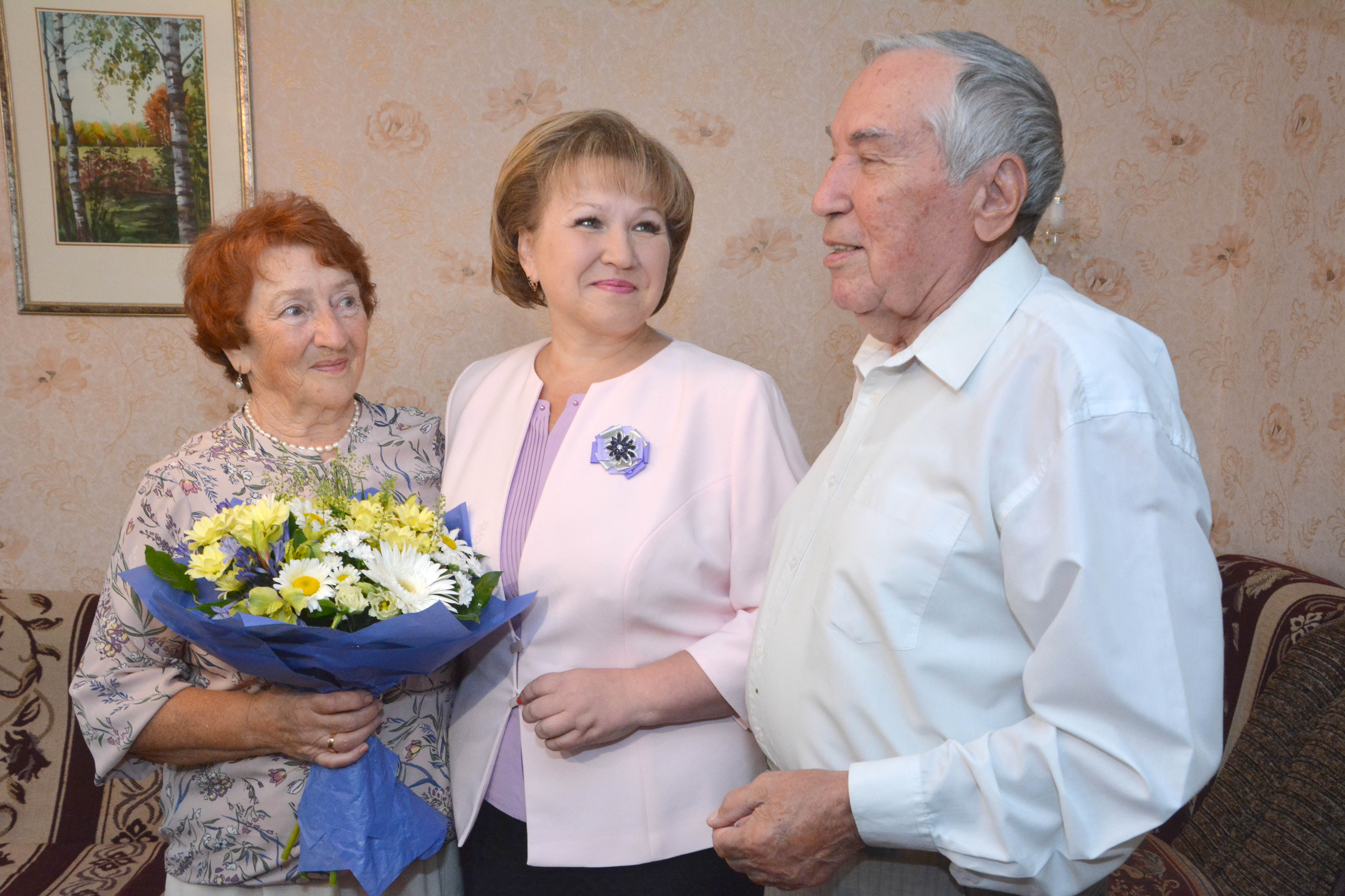 Елена Писарева поздравила семью Араповых с 55-летием совместной жизни