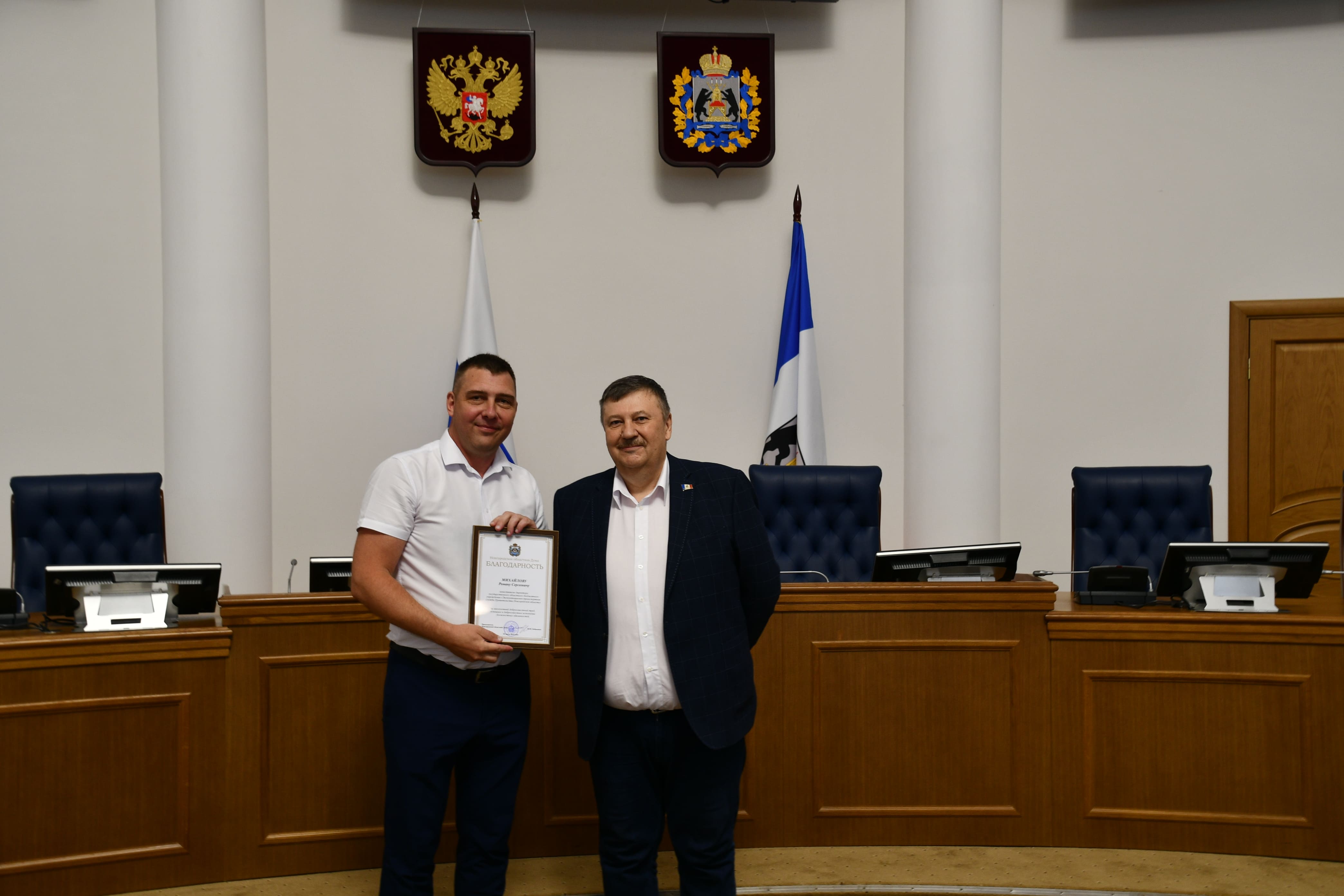 Автобаза правительства Новгородской области отметила 80-летие
