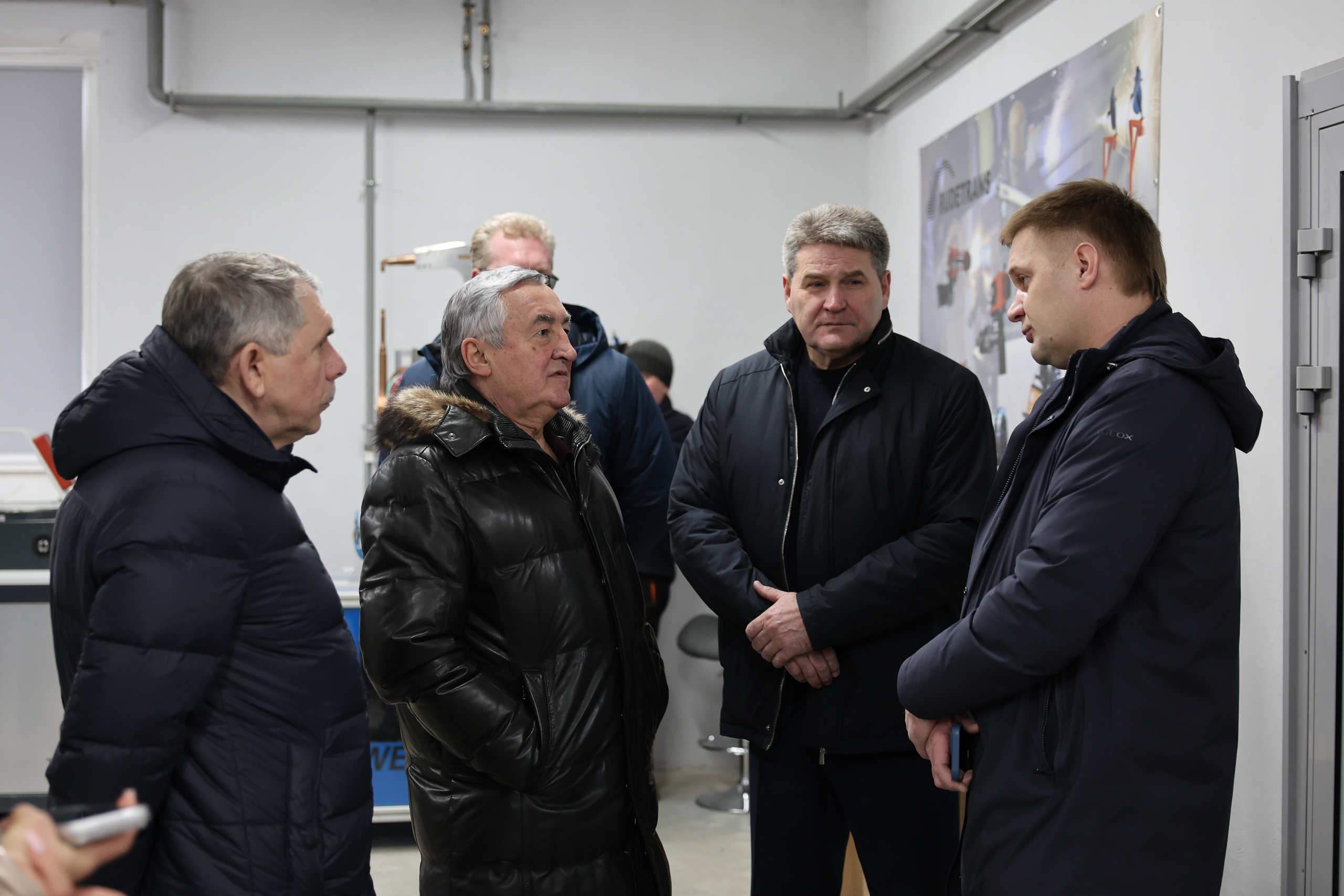 Юрий Бобрышев посетил технопарк, созданный на базе завода «ГАРО»