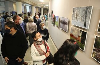 В центре "Диалог" открылась выставка фотографий Анатолия Федотова