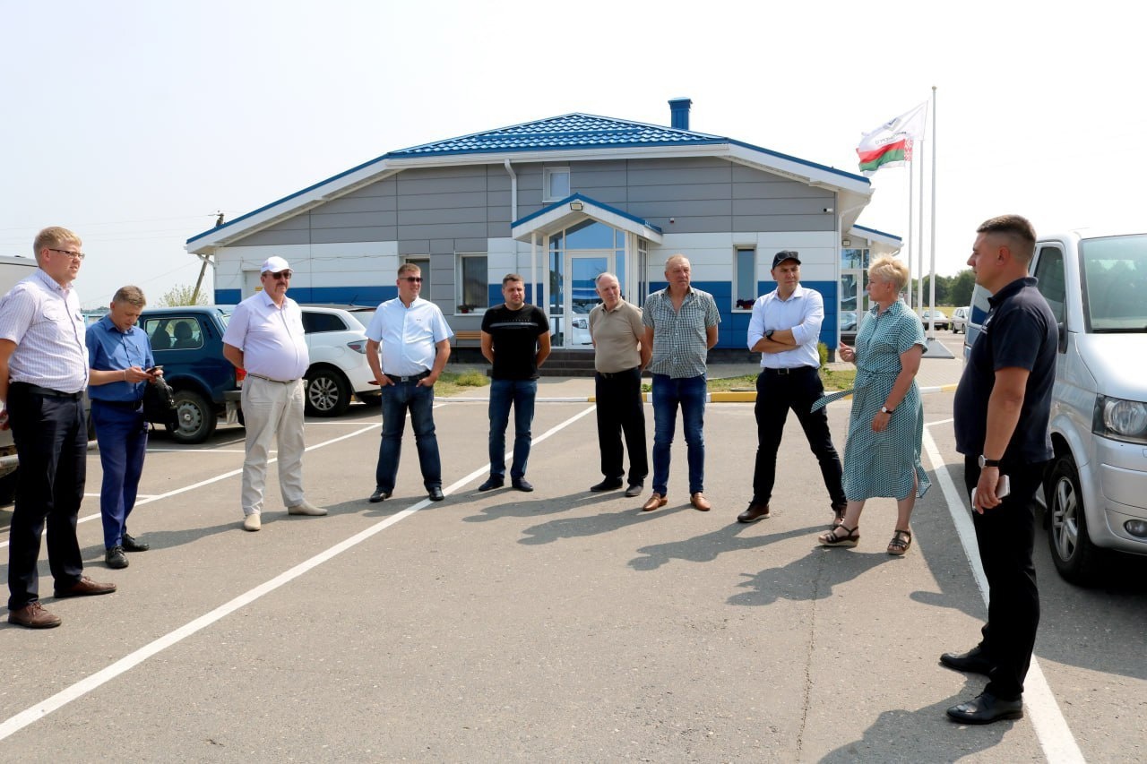 Депутаты профильного комитета Новгородской областной Думы в составе делегации региона посетили Республику Беларусь