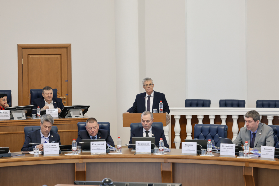 Помощь участникам СВО и деятельность в сфере семейного права – основные направления работы Уполномоченного по правам человека в 2024 году