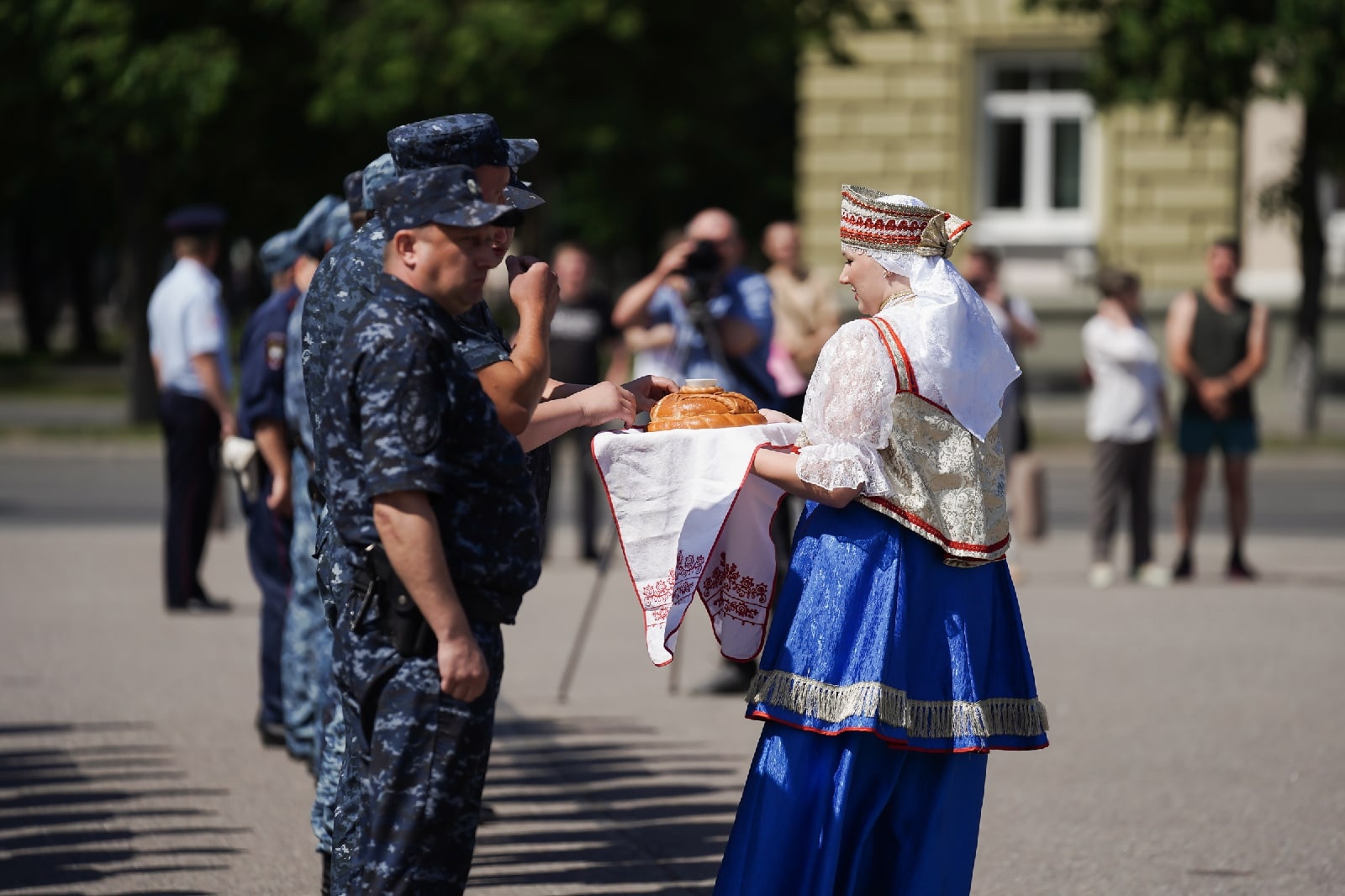 Сводный отряд УМВД России по Новгородской области вернулся домой из служебной командировки на Северный Кавказ
