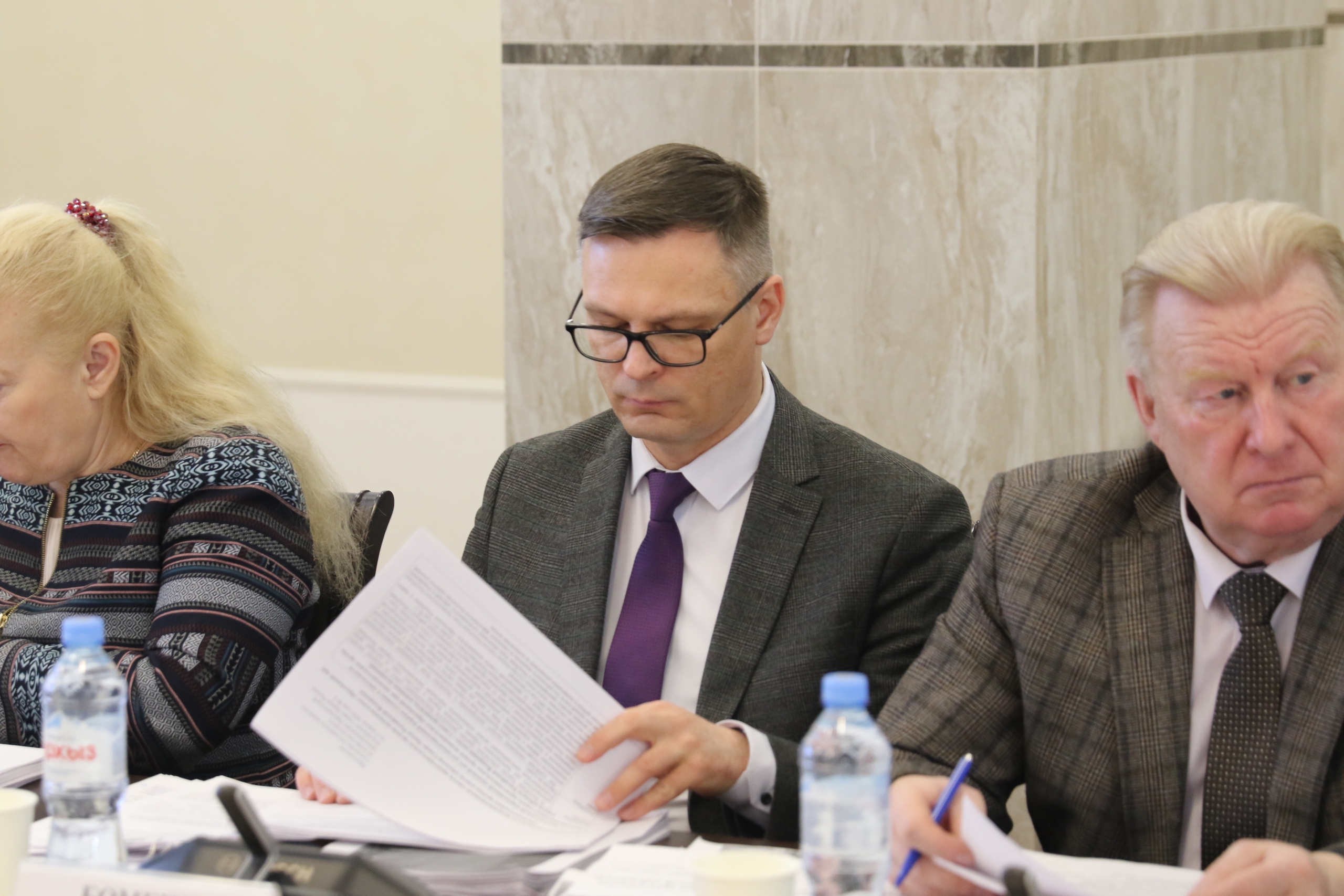 Вопросы, связанные с развитием местного самоуправления, обсудил профильный комитет Парламентской Ассоциации Северо-Запада России