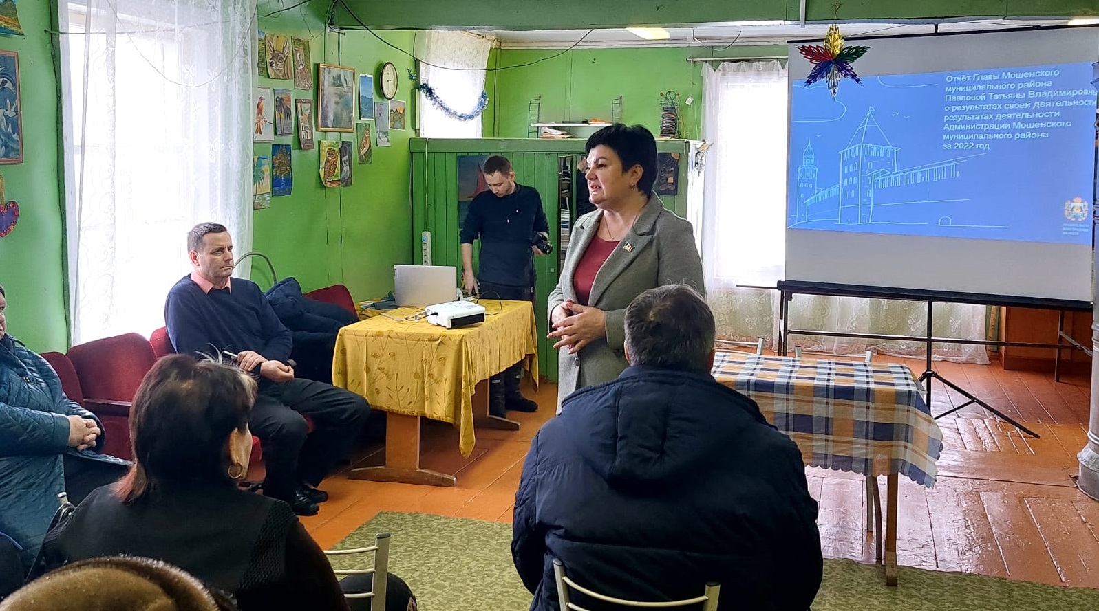 Лариса Артемьева встретилась с жителями Мошенского района