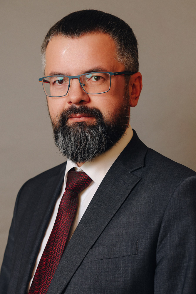 Власов  Роман Александрович