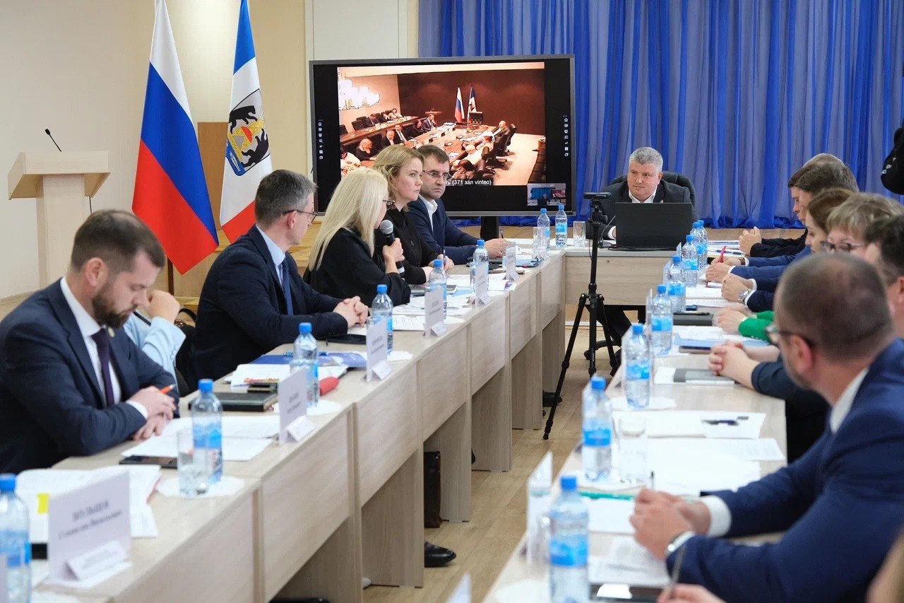 Развитию Хвойнинского округа было посвящено выездное заседание правительства региона