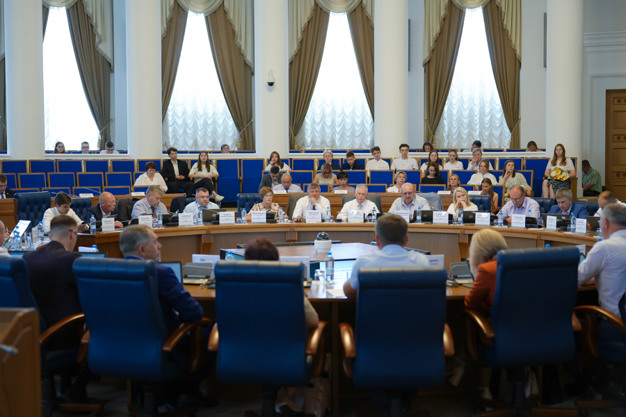 Состояние и перспективы развития объектов культурного наследия региона обсудили на правительственном часе