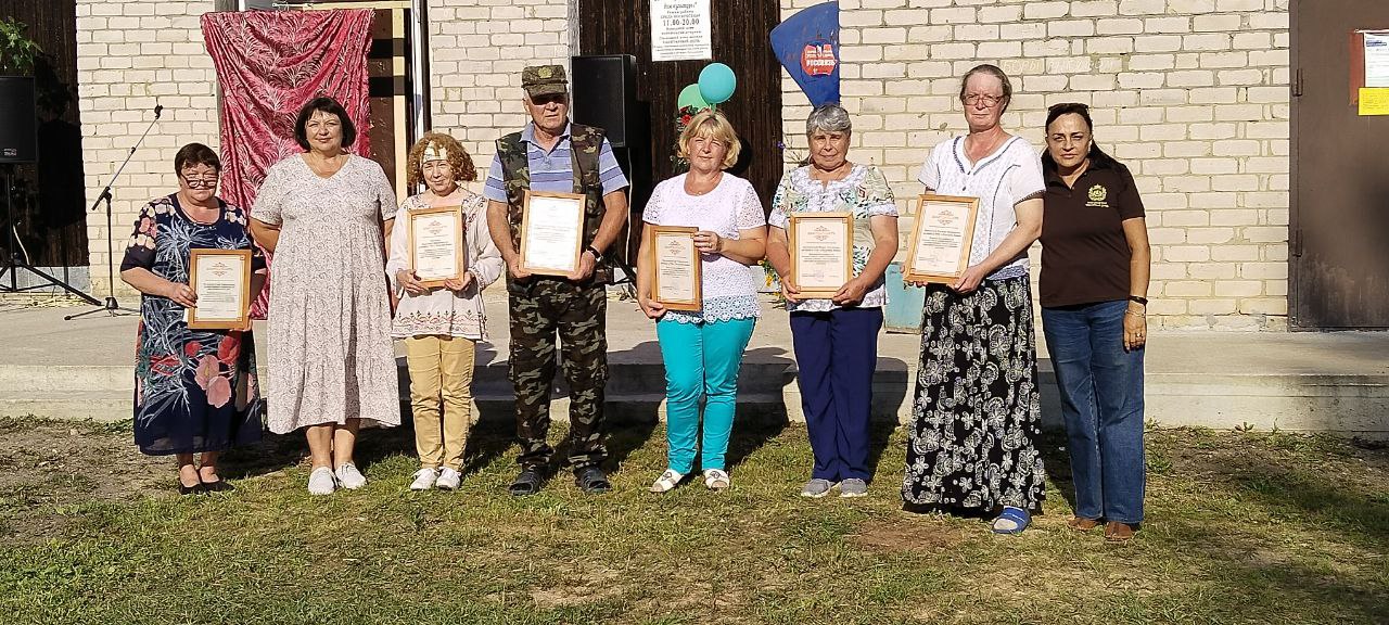 Деревни Старорусского района отмечают Дни рождения