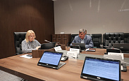В преддверии заседания регионального парламента начали работу профильные комитеты
