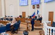 Депутаты заслушали отчёт главы региона и задали ему свои вопросы