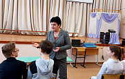 Лариса Артемьева рассказала боровичским школьникам о педагогической профессии