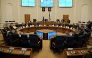 Проект закона об областном бюджете на 2023-2025 гг. принят в первом чтении
