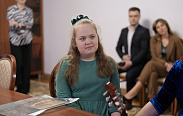 Юрий Бобрышев исполнил мечту 11-летней новгородки Полины