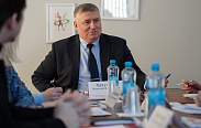 Комитет Новгородской областной Думы по образованию, культуре и спорту провел выездное заседание в городе Чудово