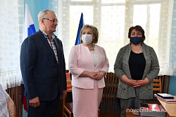 Елена Писарева организовала совещание по сельскому хозяйству в Сушиловском поселении Елена Писарева организовала совещание по сельскому хозяйству в Сушиловском поселении