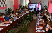 Елена Писарева обсудила с боровичскими педагогами решение актуальных вопросов отрасли образования