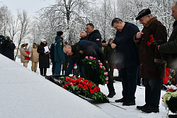 Новгородцы почтили память воинов-интернационалистов