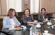 Елена Писарева встретилась с участниками программы по оказанию государственной помощи в виде социального контракта