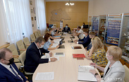 Евгений Катенов провел заседание комитета по законодательству и местному самоуправлению