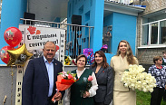 Депутаты Новгородской областной Думы приняли участие в праздничных линейках в школах и гимназиях региона