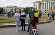 Председатель областной Думы поздравила новгородских полицейских с возвращением из служебной командировки