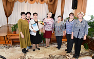 Елена Писарева поздравила работников сферы образования Мошенского района с профессиональным праздником