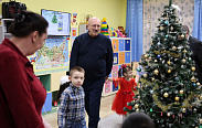 Депутаты посетили филиал социально-реабилитационного центра для несовершеннолетних «Детство»