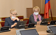 Состоялись заседания комитетов областной Думы 