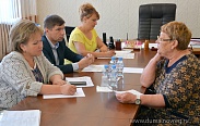 Елена Писарева провела приемы граждан в Мошенском и Пестовском районах