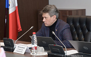 Заседания комитетов областной Думы