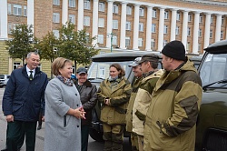 Елена Писарева поздравила лесников с профессиональным праздником