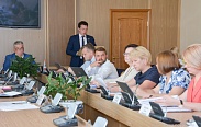Сегодня состоялись заседания комитетов областной Думы