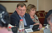 Елена Писарева провела заседание совета по местному самоуправлению