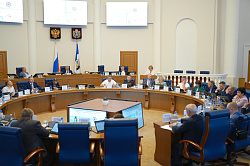 Депутаты заслушали ежегодный отчёт Счетной палаты региона за 2022 год