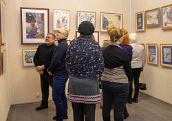 В Пестовском краеведческом музее начала работу выставка «Зимние метаморфозы»