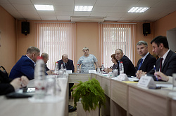 Профильный комитет областной Думы продолжит работать над  развитием села