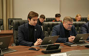 Заседания комитетов областной Думы