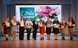 На прошлой неделе Ольга Борисова работала в своем избирательном округе