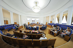 В Новгородской области совершенствуют меры поддержки водителей общественного транспорта