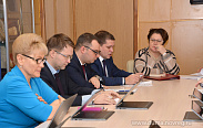Состоялось совместное заседание комитетов областной Думы