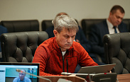 Заседания комитетов областной Думы