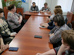 Ольга Борисова встретилась с депутатским корпусом Поддорского района