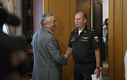 Юрий Бобрышев провел встречу с командиром подводной лодки «Великий Новгород»