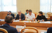Выездное заседание совместных комитетов областной Думы в Крестецком районе