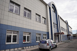 В Великом Новгороде продолжается реконструкция здания Государственного исторического архива Новгородской области на улице Нехинской