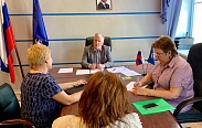 Анатолий Федотов встретился с избирателями в региональной общественной приёмной