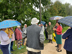 Ольга Борисова провела приемы граждан в деревнях Старорусского района