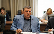 Илья Костусенко помог решить вопрос с расчисткой колодца на Красном поле